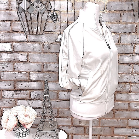 Express White Track Jacket with Silver Trim Detail, Women’s Size Medium. ✨Rare✨ - Picture 3 of 7